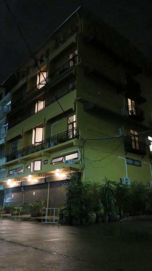 Апартаменты Baan 192 Бангкок Экстерьер фото